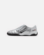 Nike Women's Total 90 Silver