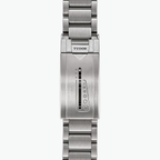 Pelagos LHD Titanium 42mm - Black on Bracelet w/ Extra Rubber Strap