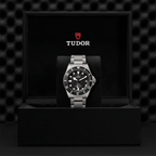 Pelagos Titanium 42mm - Black, Ceramic Bezel on Bracelet w/ Extra Rubber Strap