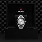 Black Bay 68 43mm - Silver, Black Bezel on Bracelet