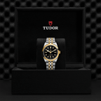 Black Bay One S&G 36mm - Black, Diamond-Set on Bracelet