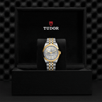 Black Bay One S&G 36mm - Silver, Diamond-Set on Bracelet