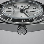 Black Bay 68 43mm - Silver, Black Bezel on Bracelet