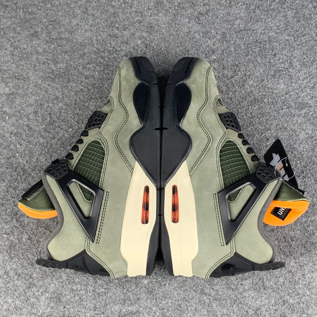 Undefeated x Air Jordan 4 Retro 2025