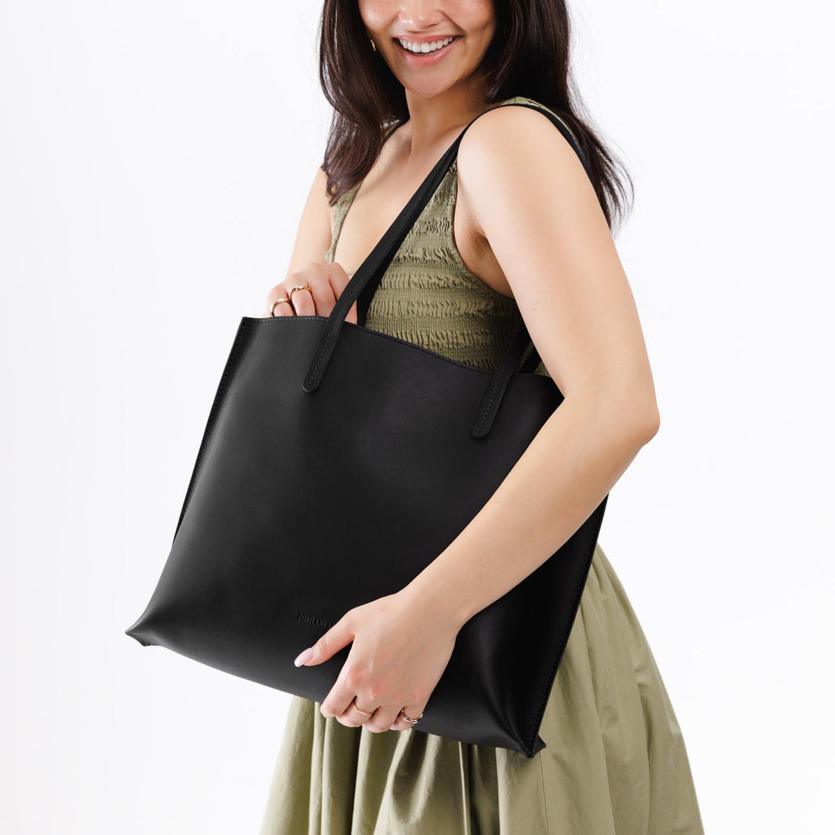 August Tote