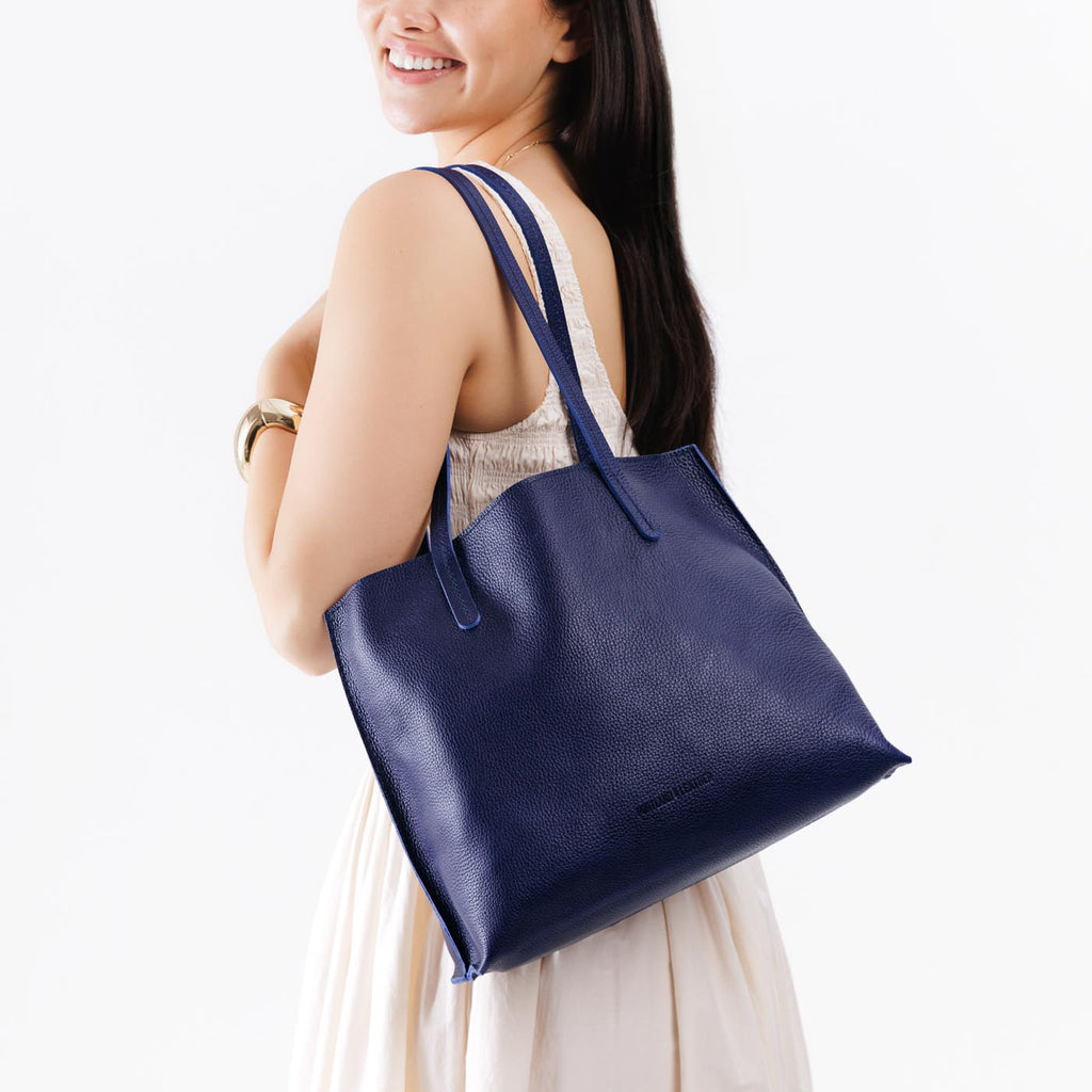 August Tote