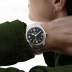 Ranger 39mm - Black on Bracelet
